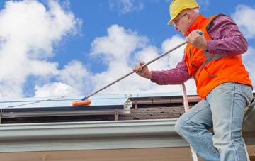 Foxholes soft wash roof cleaning